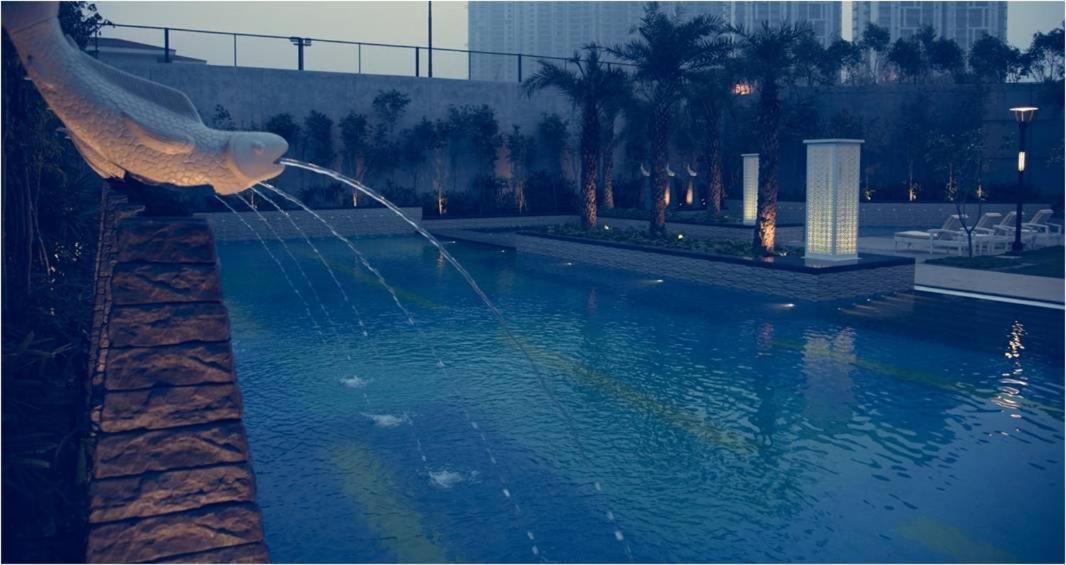 V Retreat Gurgaon Hotel Buitenkant foto
